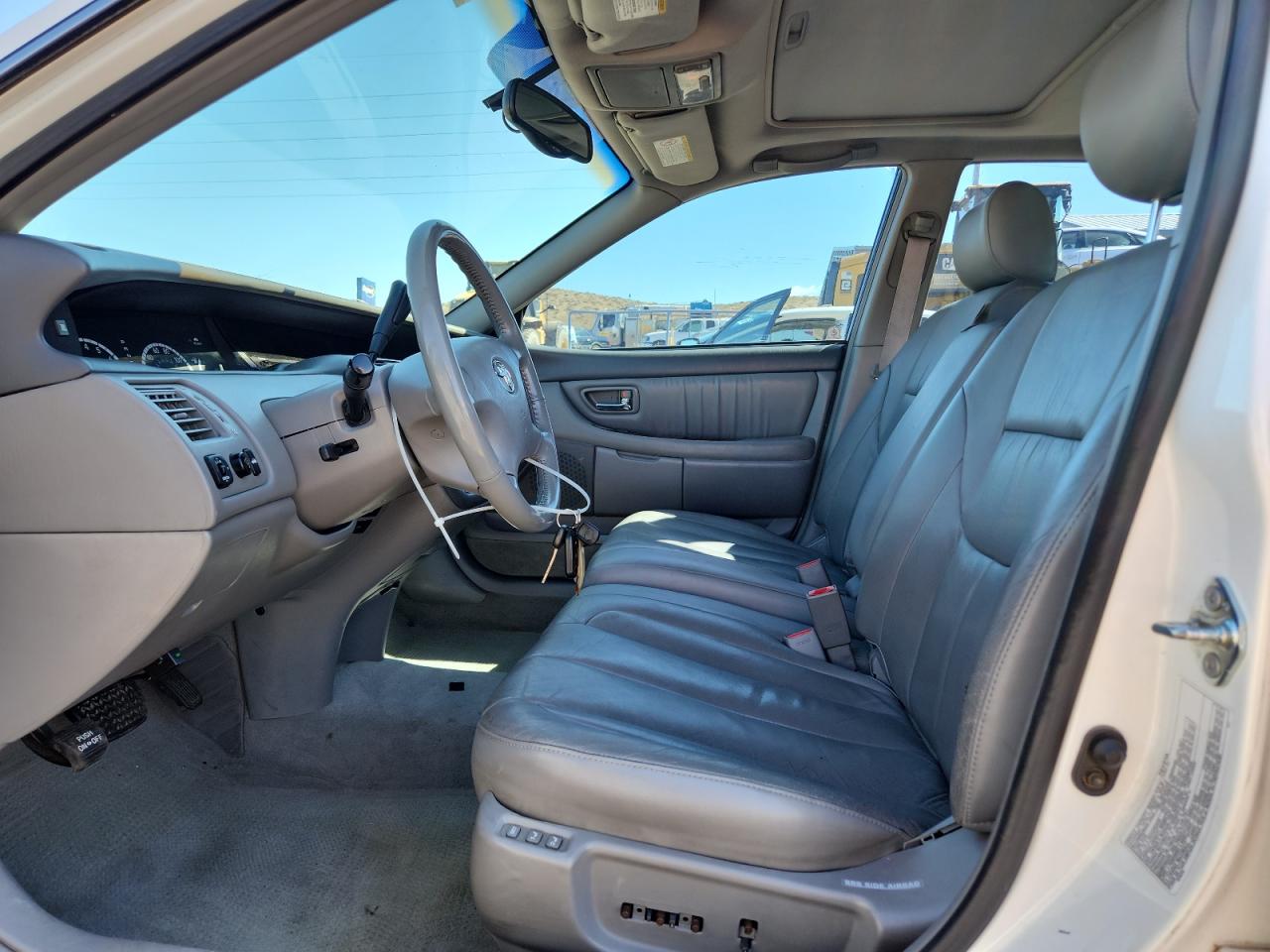 2002 Toyota Avalon Xl VIN: 4T1BF28B72U223880 Lot: 85734725