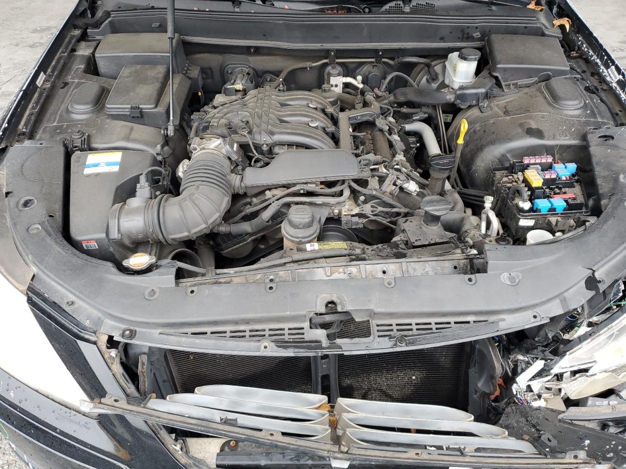 2011 Hyundai Genesis 3.8L VIN: KMHGC4DE9BU142499 Lot: 90055605