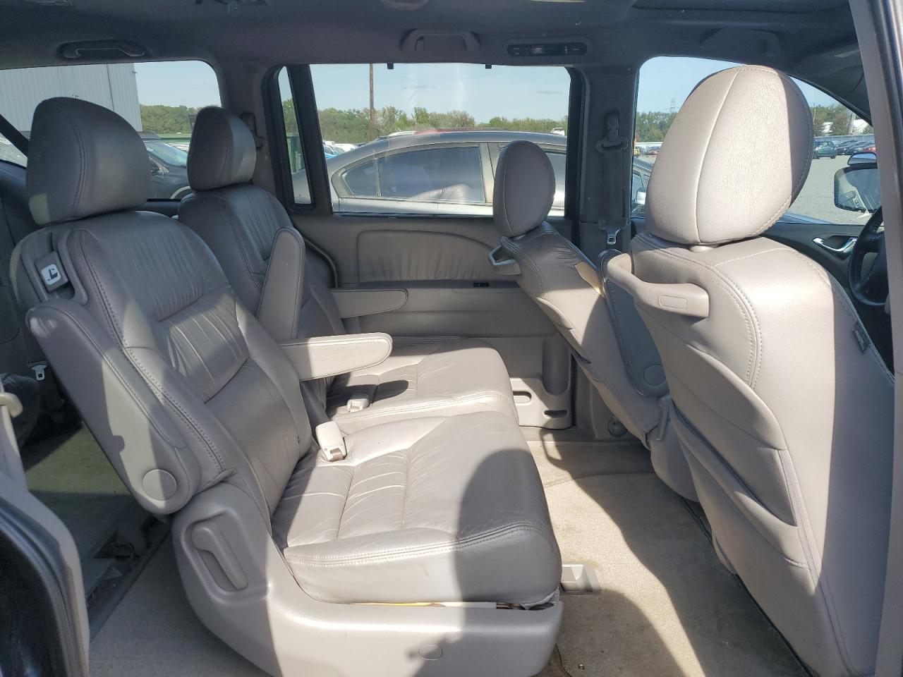 2010 Honda Odyssey Touring VIN: 5FNRL3H91AB032784 Lot: 83974045