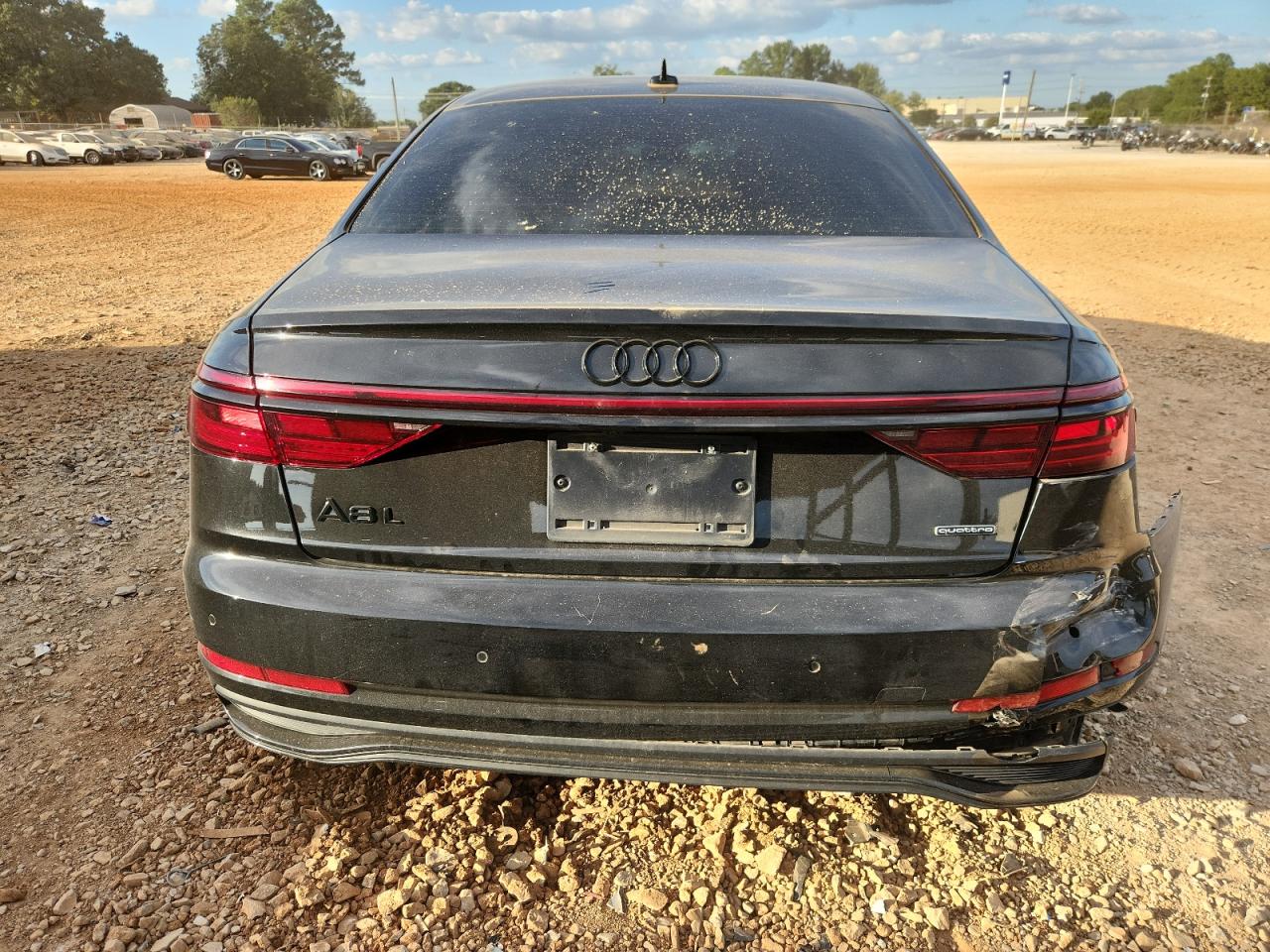 2022 Audi A8 L VIN: WAULDAF81NN009298 Lot: 85359325