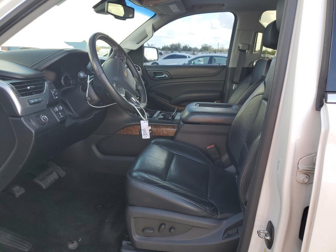 2016 Chevrolet Tahoe C1500 Ltz VIN: 1GNSCCKC5GR298681 Lot: 82287955