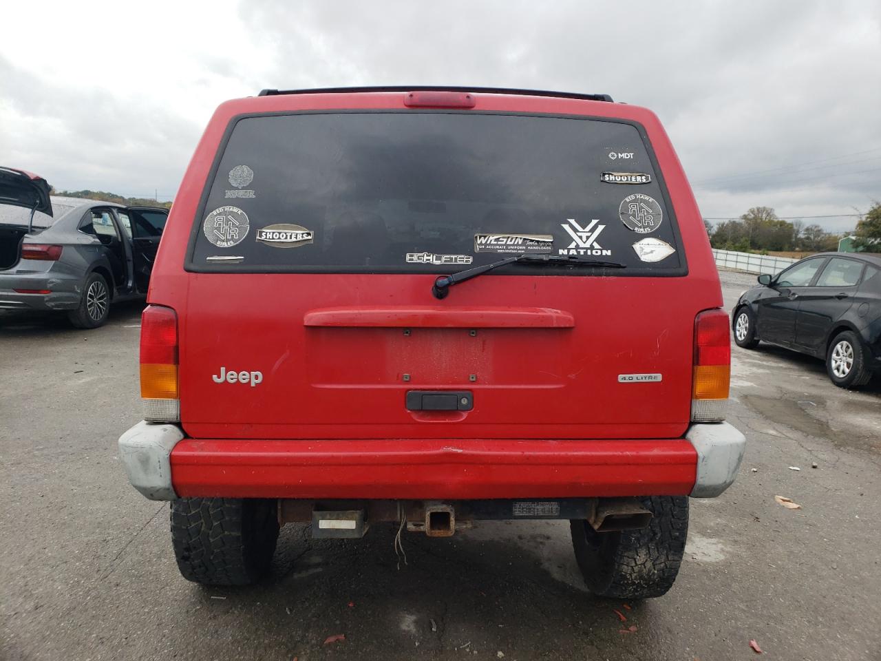 2000 Jeep Cherokee Sport VIN: 1J4FF48S0YL100819 Lot: 90671235