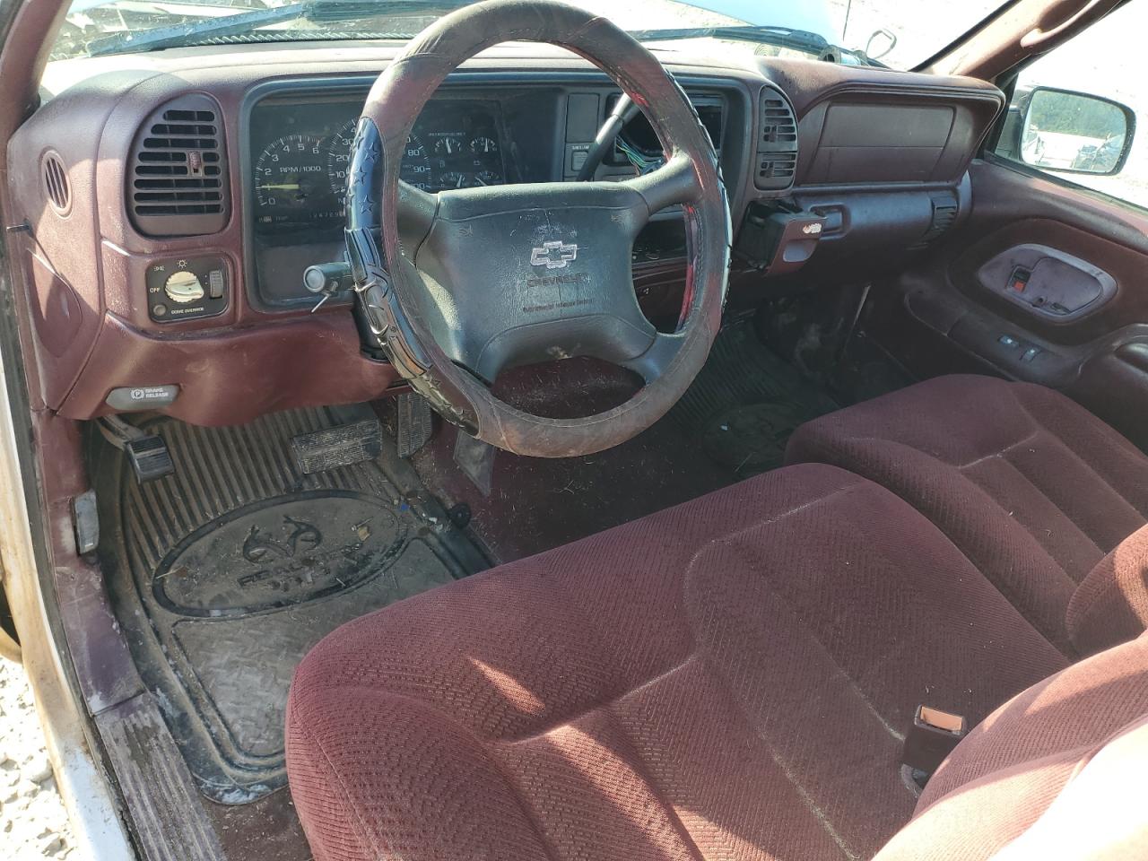 1997 Chevrolet Gmt-400 C1500 VIN: 1GCEC14R0VZ190235 Lot: 82307705