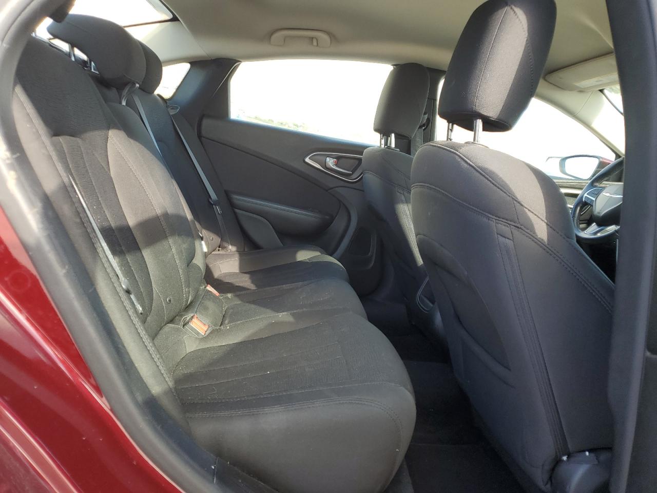 2016 Chrysler 200 Limited VIN: 1C3CCCABXGN160734 Lot: 82405165