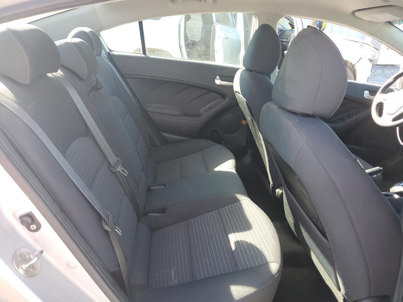 2018 Kia Forte Lx VIN: 3KPFL4A70JE248813 Lot: 86708535