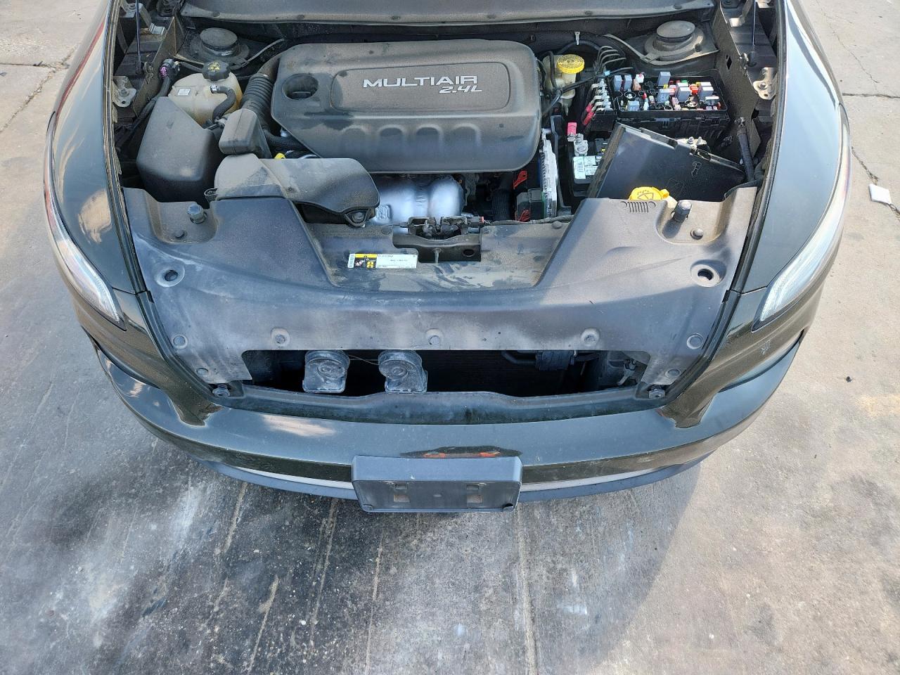 2016 Jeep Cherokee Latitude VIN: 1C4PJLCB6GW284087 Lot: 81951515