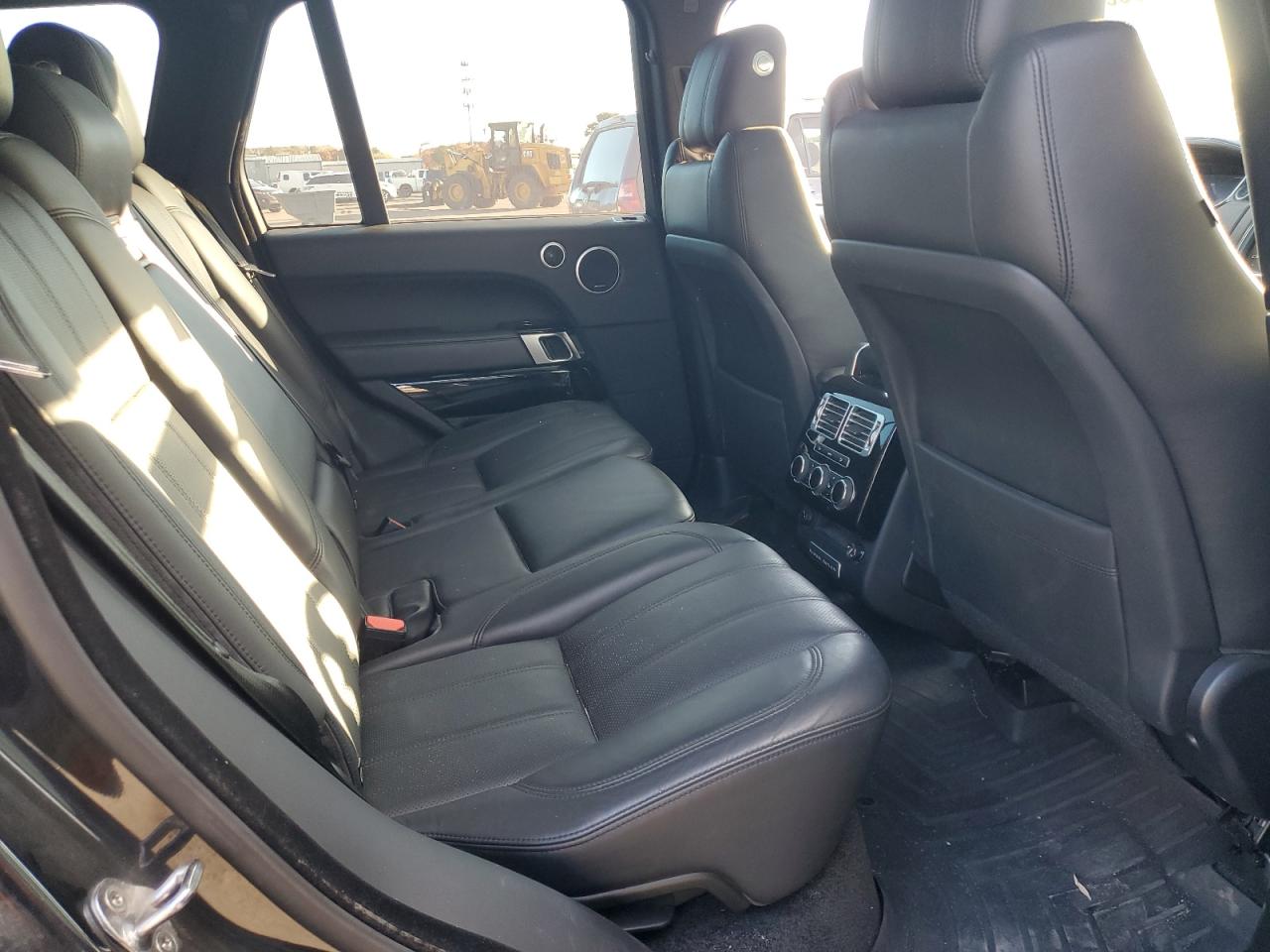 2015 Land Rover Range Rover Supercharged VIN: SALGS2TF5FA235266 Lot: 89635895