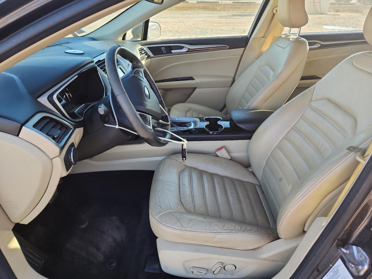 2016 Ford Fusion Se VIN: 3FA6P0HD1GR373111 Lot: 90027665