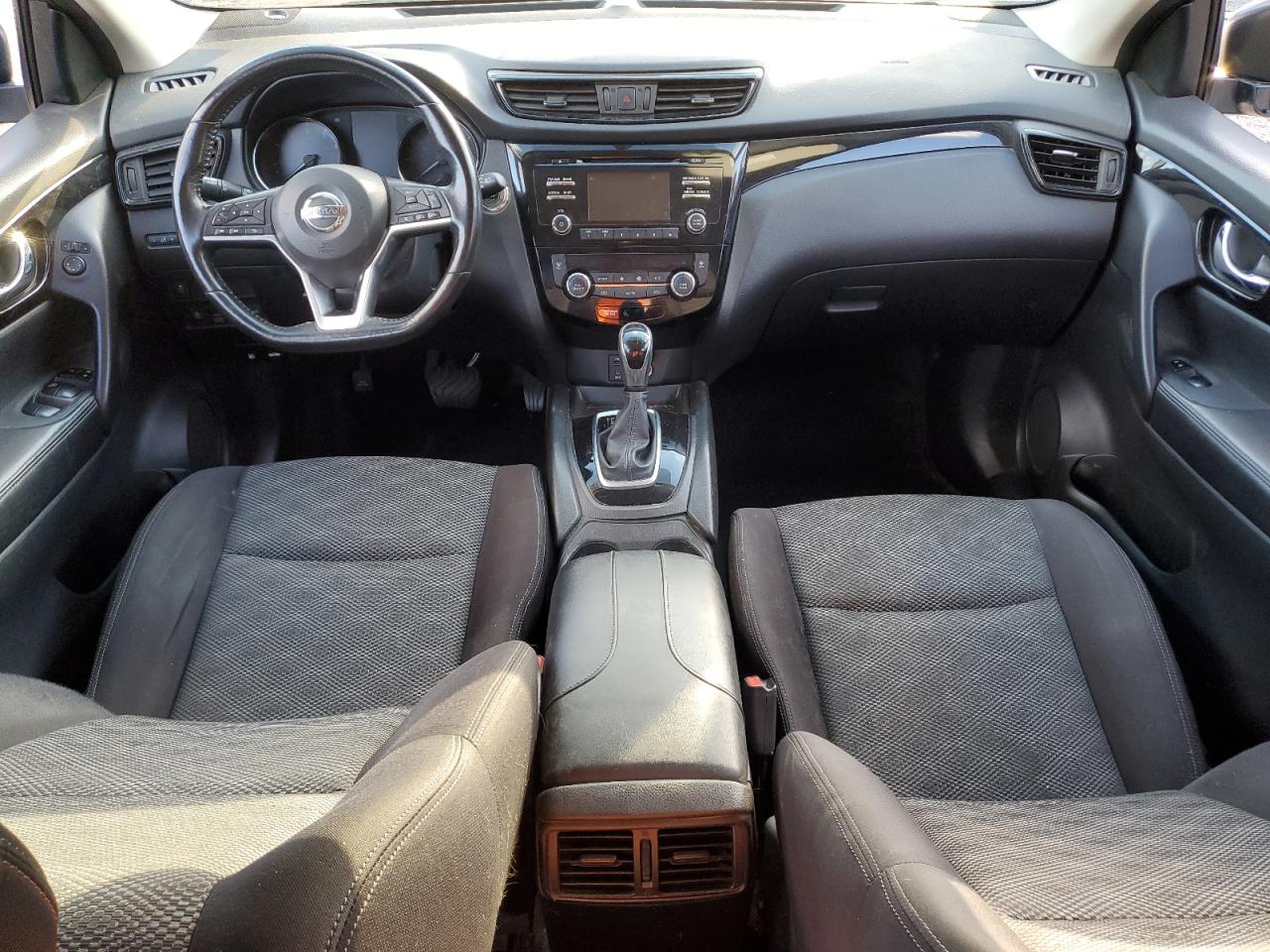 2017 Nissan Rogue Sport S VIN: JN1BJ1CR2HW111991 Lot: 85780825