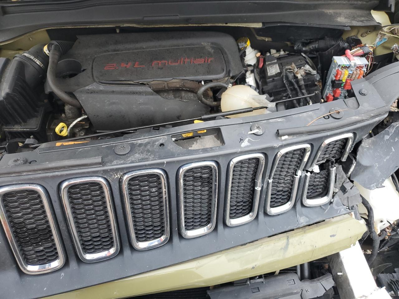 2015 Jeep Renegade Latitude VIN: ZACCJBBT1FPC08629 Lot: 82366865