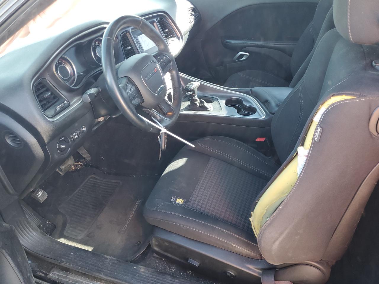 2016 Dodge Challenger Sxt VIN: 2C3CDZAG3GH130995 Lot: 82252465