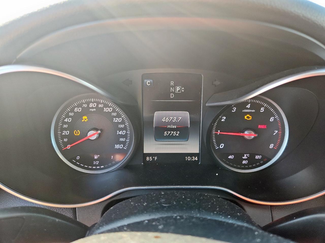 2015 Mercedes-Benz C 300 4Matic VIN: 55SWF4KB1FU069092 Lot: 81920445