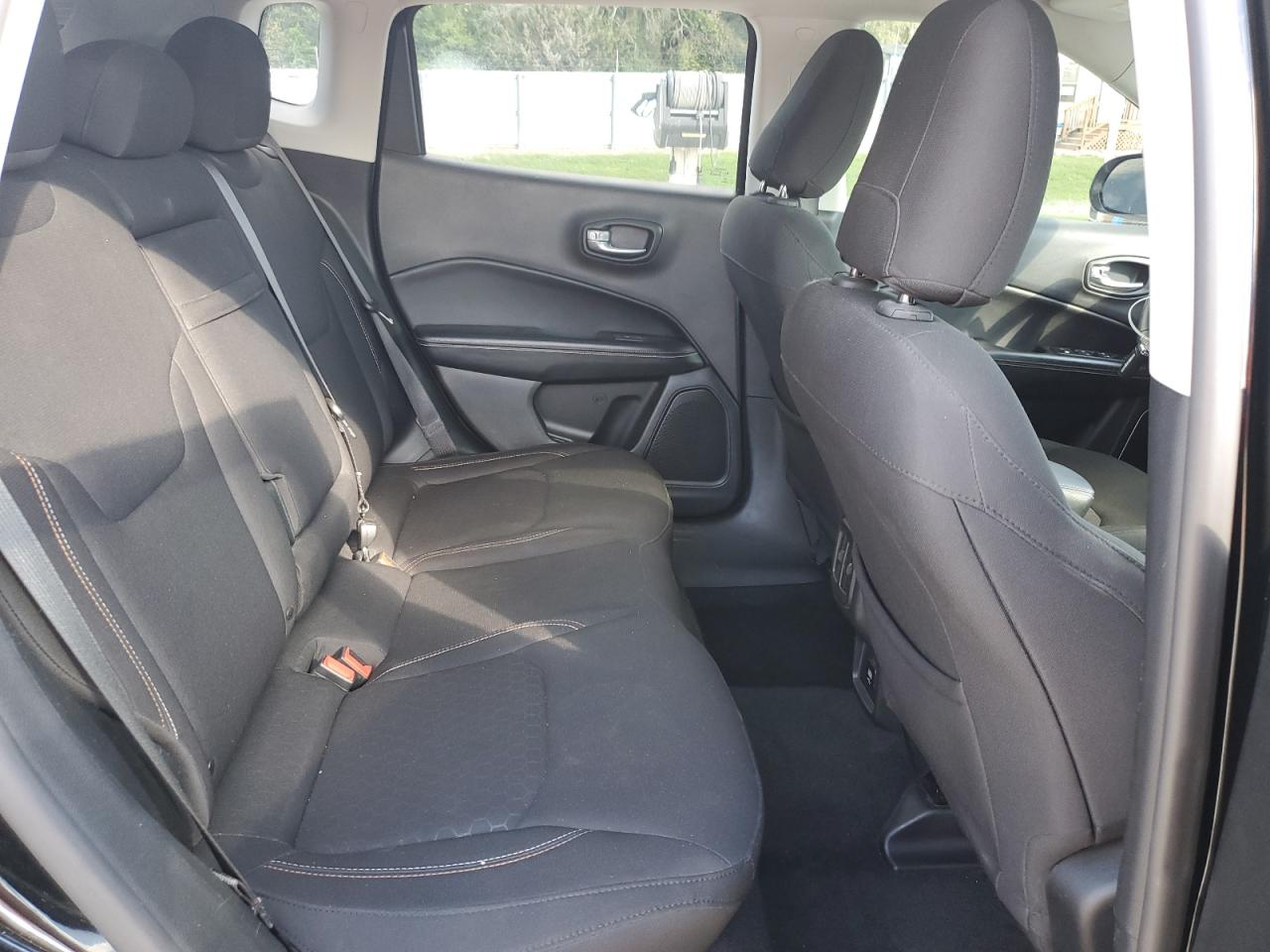 2018 Jeep Compass Sport VIN: 3C4NJDAB9JT127019 Lot: 86501045