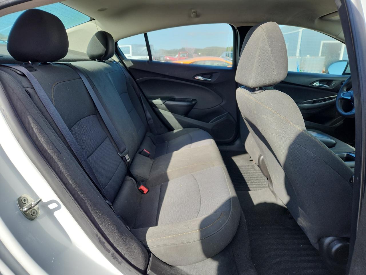 2018 Chevrolet Cruze Ls VIN: 1G1BC5SM5J7129169 Lot: 84905975