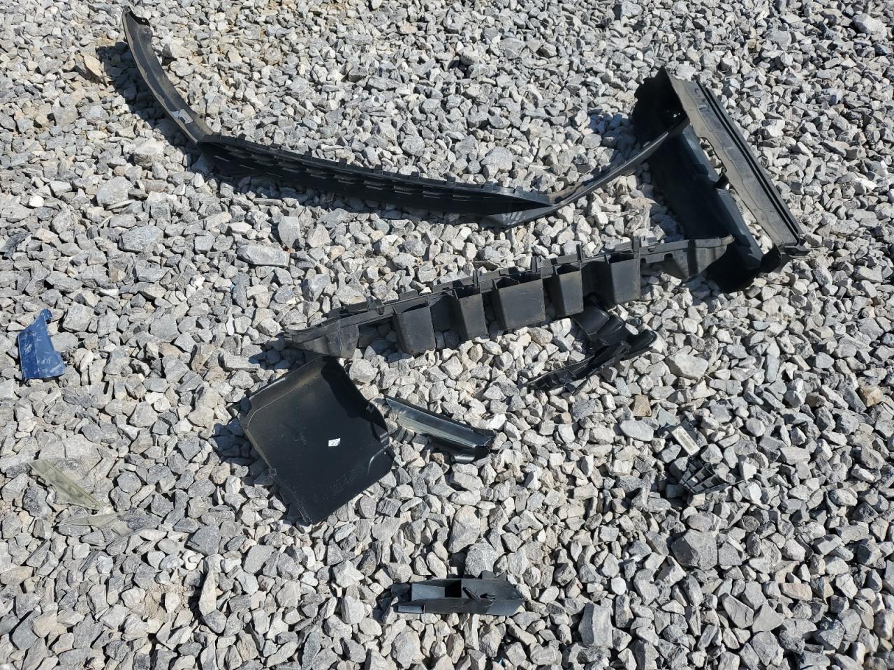 2017 Ford Focus Se VIN: 1FADP3K21HL267290 Lot: 86242825