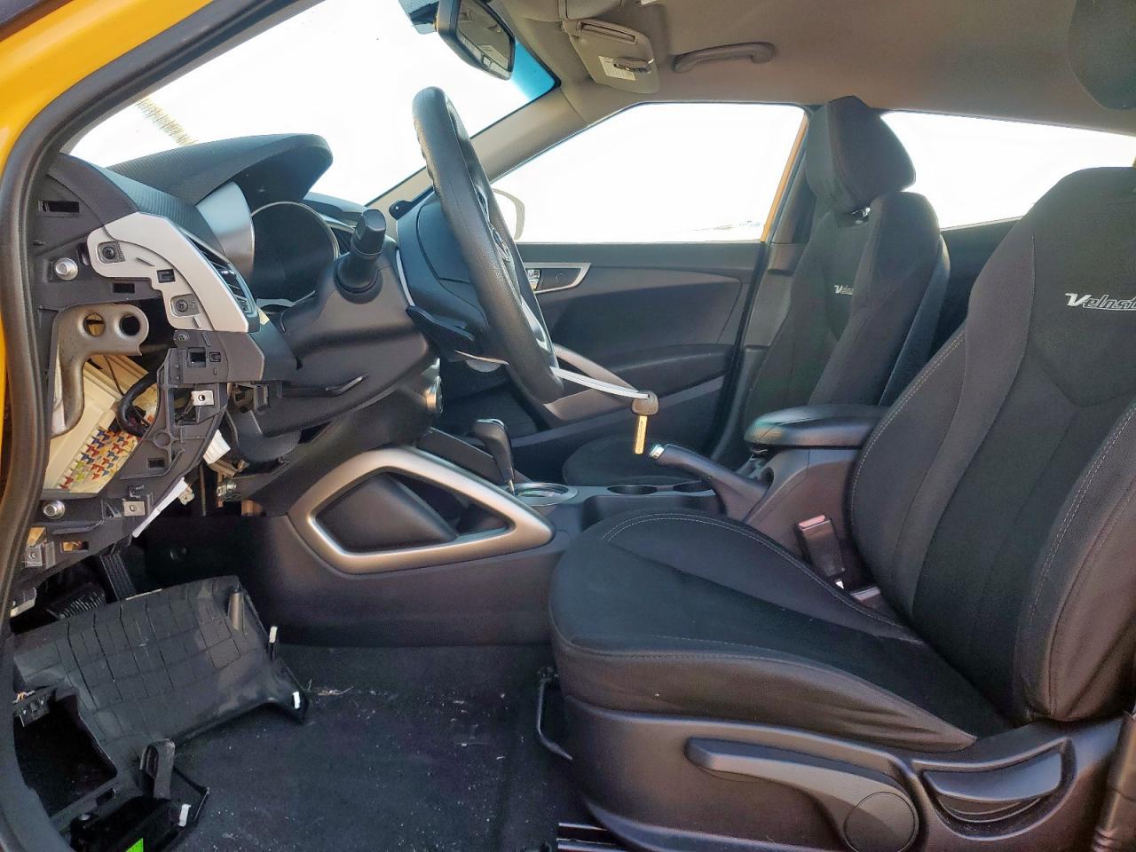 2013 Hyundai Veloster VIN: KMHTC6AD0DU094416 Lot: 90581525