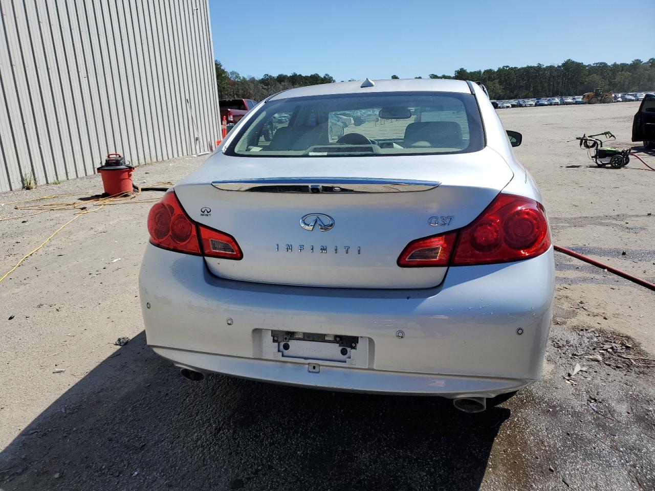 2012 Infiniti G37 Base VIN: JN1CV6AP2CM621186 Lot: 84783485