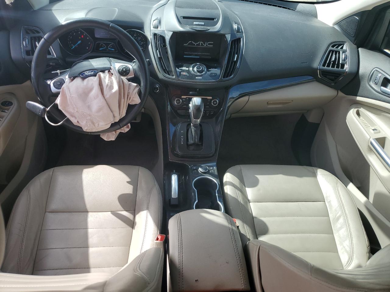 2014 Ford Escape Titanium VIN: 1FMCU0J97EUE20266 Lot: 85145925