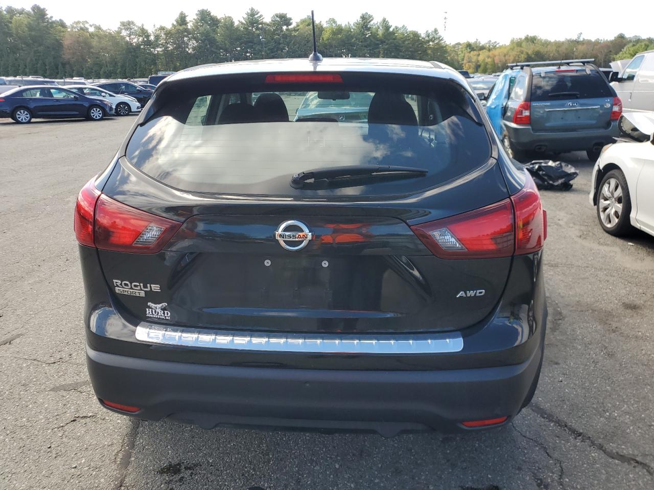 2017 Nissan Rogue Sport S VIN: JN1BJ1CR6HW130401 Lot: 84231495