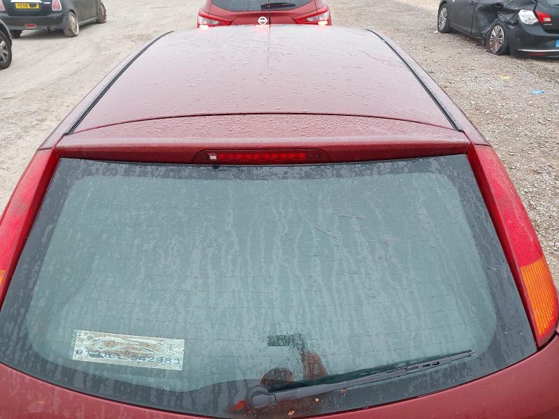 2003 FORD FOCUS GHIA 