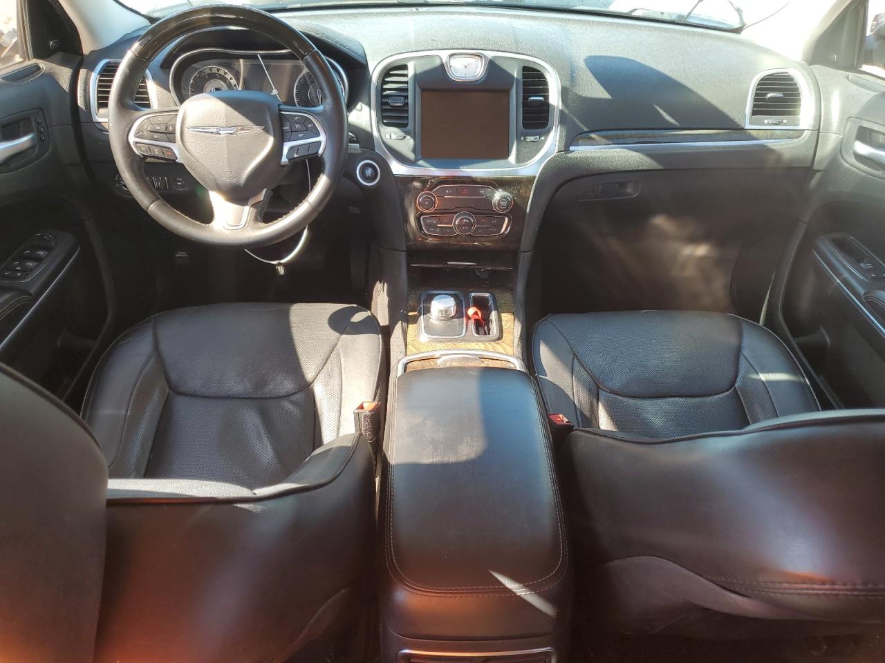 2015 Chrysler 300C VIN: 2C3CCAEG4FH792145 Lot: 82697895