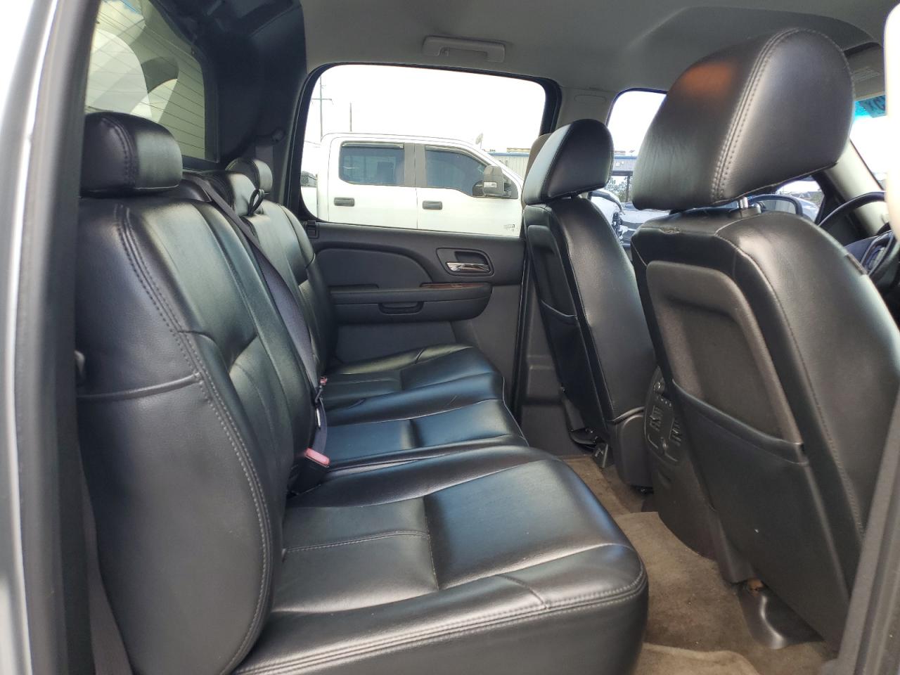 2013 Chevrolet Avalanche Ls VIN: 3GNMCEE04DG265527 Lot: 82557975