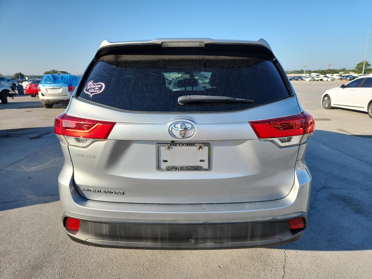 2019 Toyota Highlander Le VIN: 5TDZZRFH5KS305038 Lot: 84627325