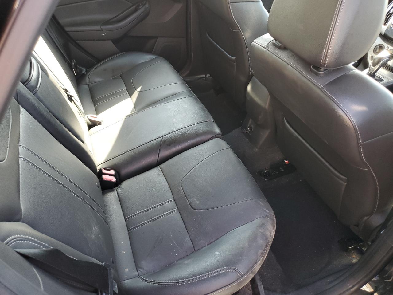 2013 Ford Focus Se VIN: 1FADP3K28DL180500 Lot: 82244825