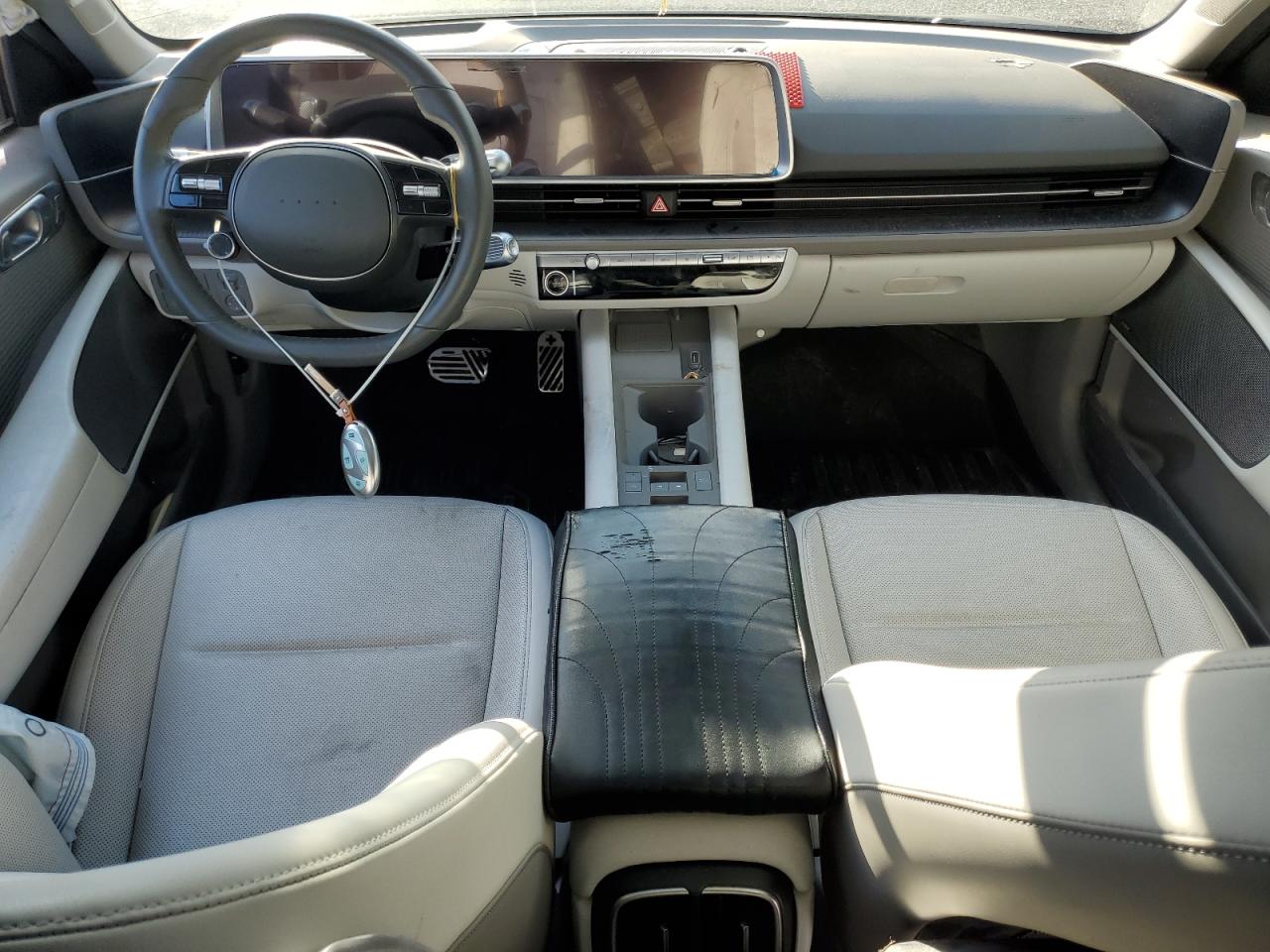 2024 Hyundai Ioniq 6 Limited VIN: KMHM54ACXRA073382 Lot: 70262115