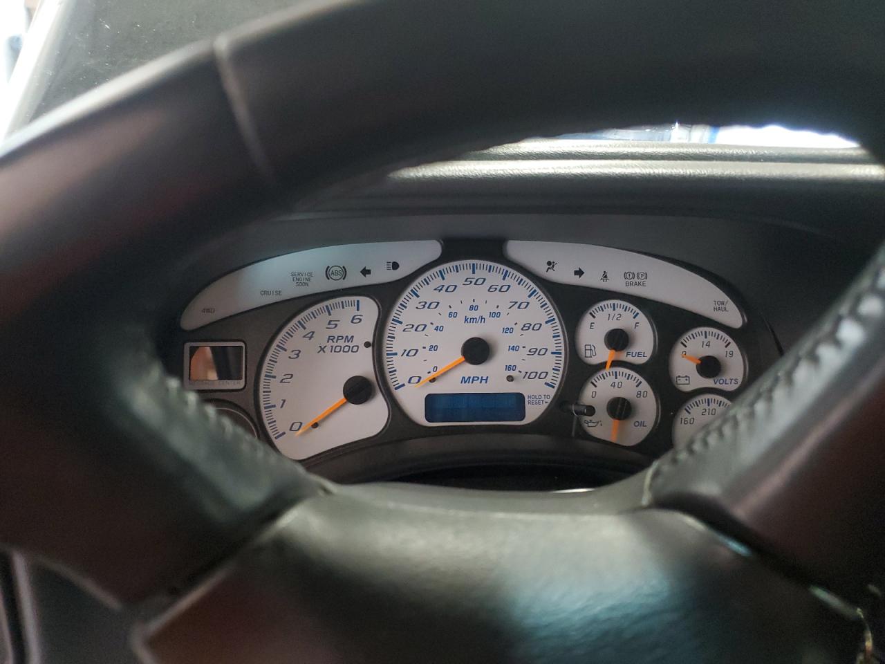 2001 Chevrolet Silverado K1500 VIN: 2GCEK19T811115227 Lot: 84865955