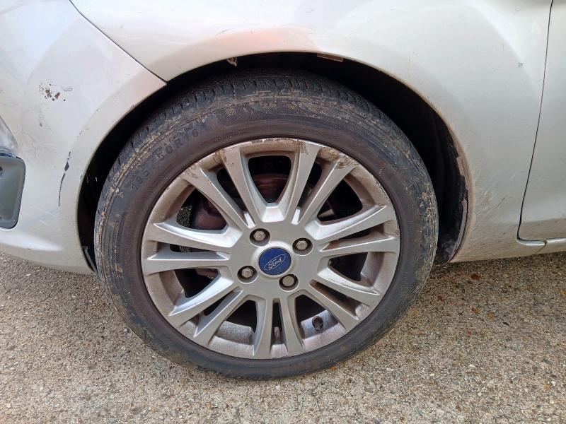 2015 FORD FIESTA ZETEC 