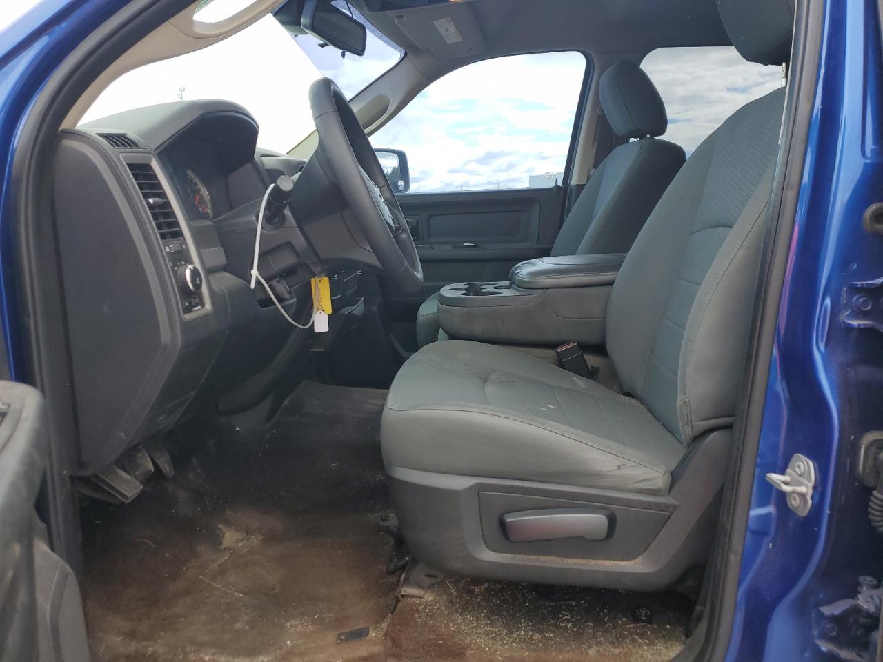 2016 Ram 1500 St VIN: 1C6RR6KT2GS415205 Lot: 86111855