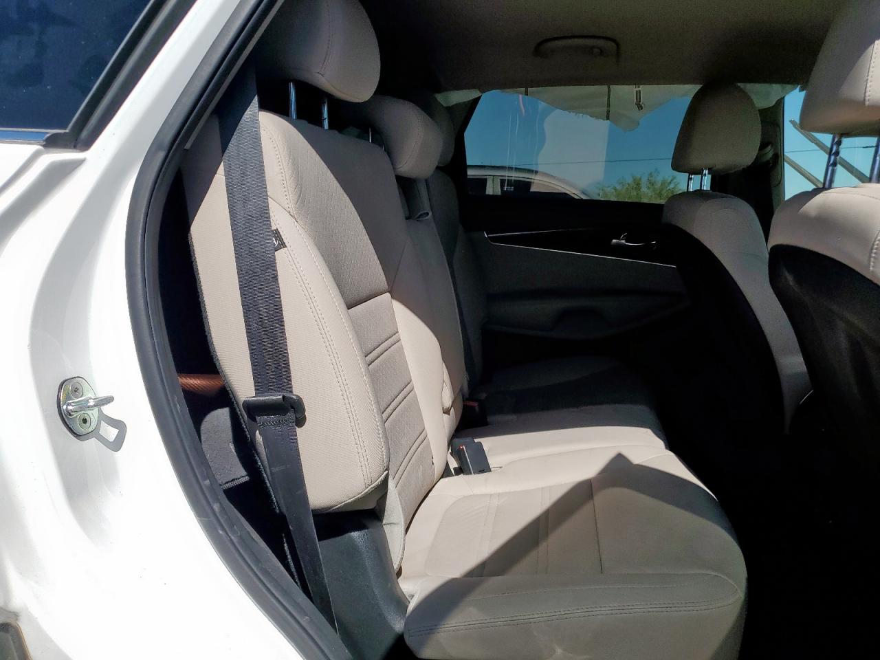 2020 Kia Sorento L VIN: 5XYPG4A32LG672795 Lot: 85304185