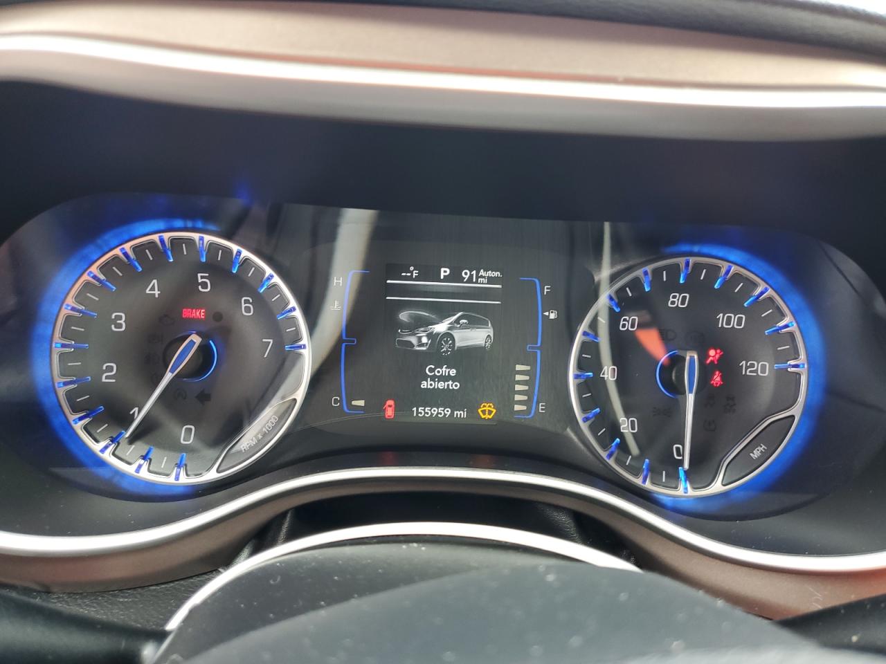 2018 Chrysler Pacifica Touring L VIN: 2C4RC1BG0JR142807 Lot: 90729175