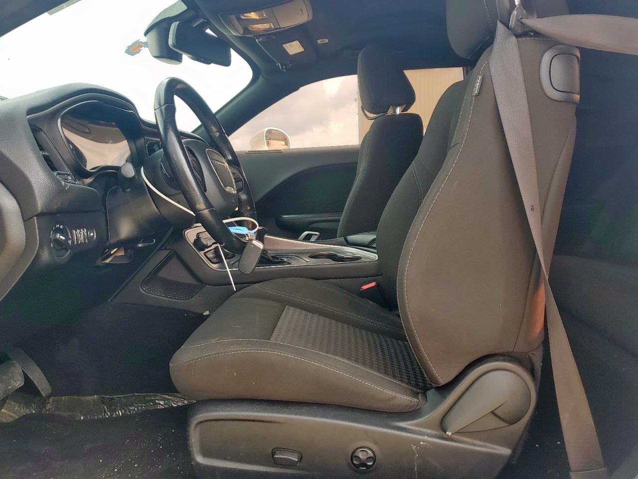 2021 Dodge Challenger Sxt VIN: 2C3CDZAG1MH572590 Lot: 90319055