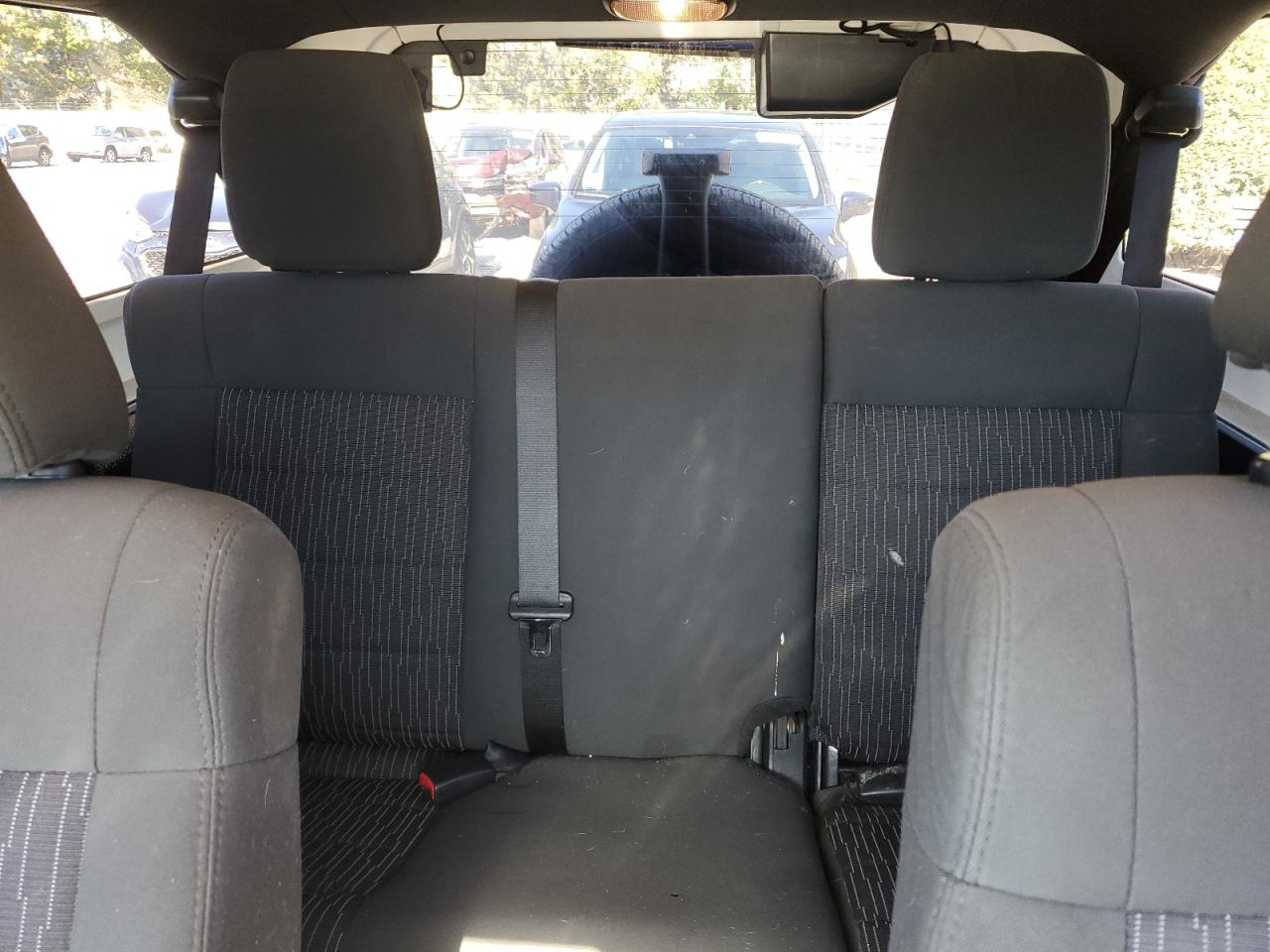 2012 Jeep Wrangler Unlimited Sport VIN: 1C4BJWDGXCL186424 Lot: 84875115