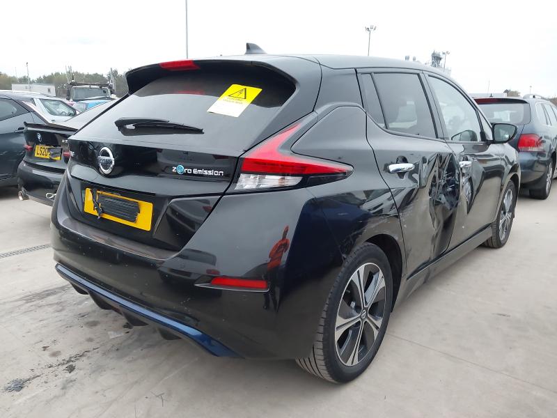 2021 NISSAN LEAF N-CONNECTA 