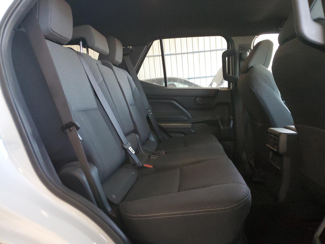 2025 Toyota 4Runner Sr5 VIN: JTEVA5BR3S5010745 Lot: 86890815