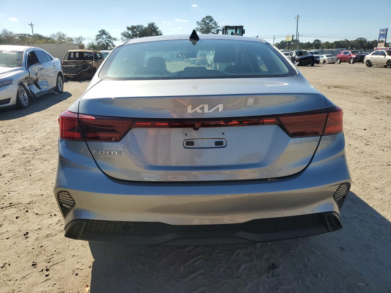 2023 Kia Forte Lx VIN: 3KPF24AD0PE663986 Lot: 90509335