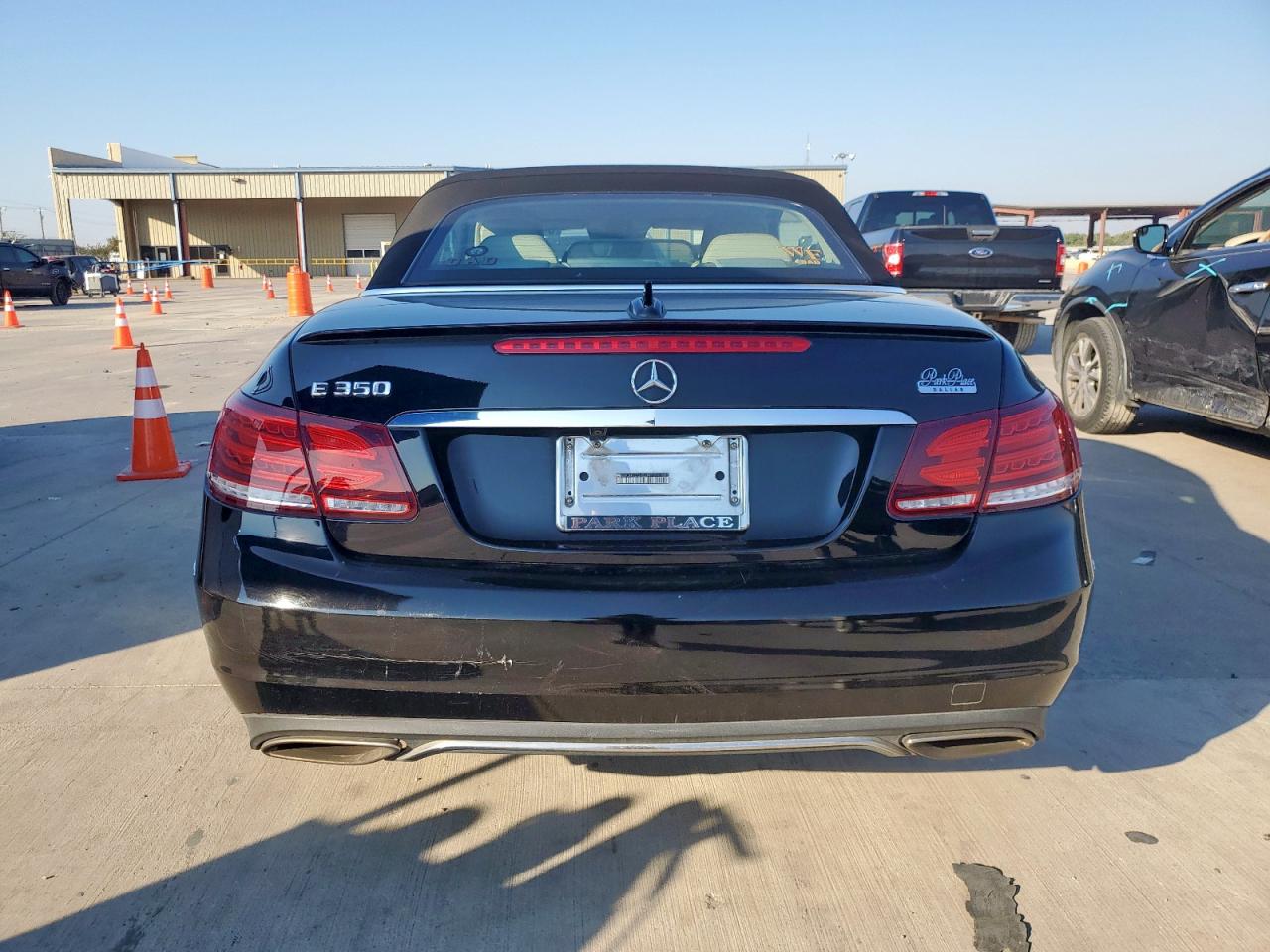 2014 Mercedes-Benz E 350 VIN: WDDKK5KF6EF285217 Lot: 84464535