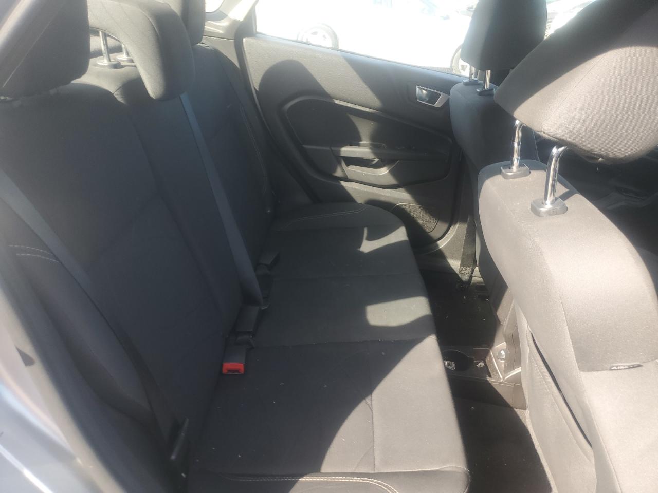 2015 Ford Fiesta Se VIN: 3FADP4BJ1FM191871 Lot: 82776565