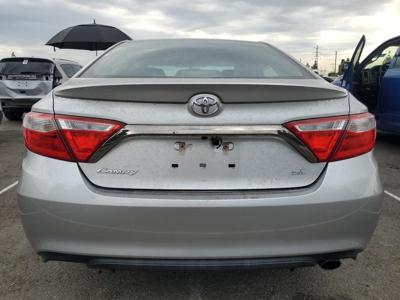 2015 Toyota Camry Le VIN: 4T1BF1FK0FU977058 Lot: 81936515