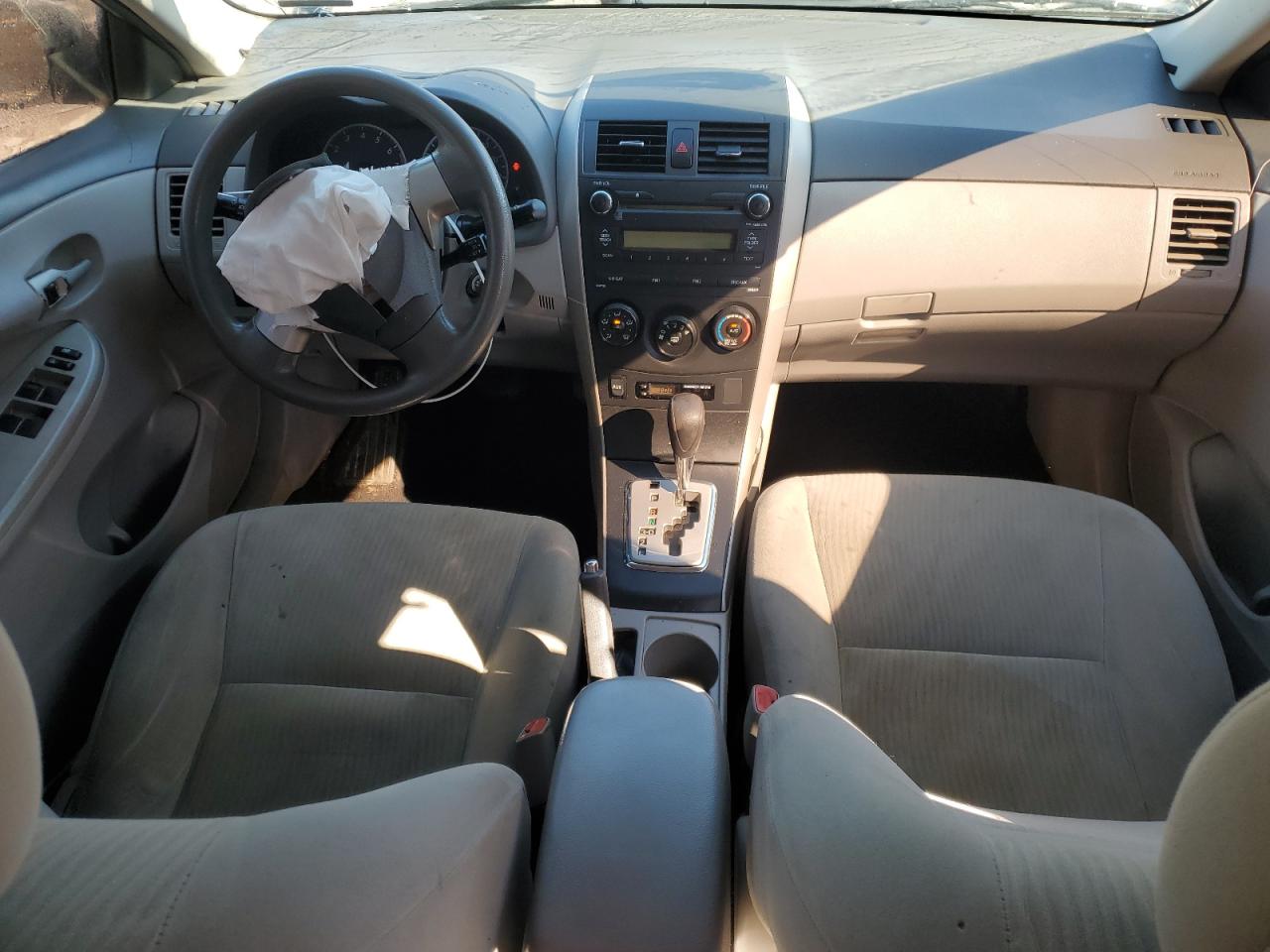 2010 Toyota Corolla Base VIN: 2T1BU4EE2AC526923 Lot: 86510855