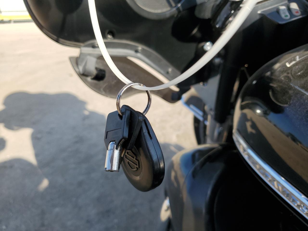 2012 Harley-Davidson Flhtk Electra Glide Ultra Limited VIN: 1HD1KEM15CB677759 Lot: 82416515