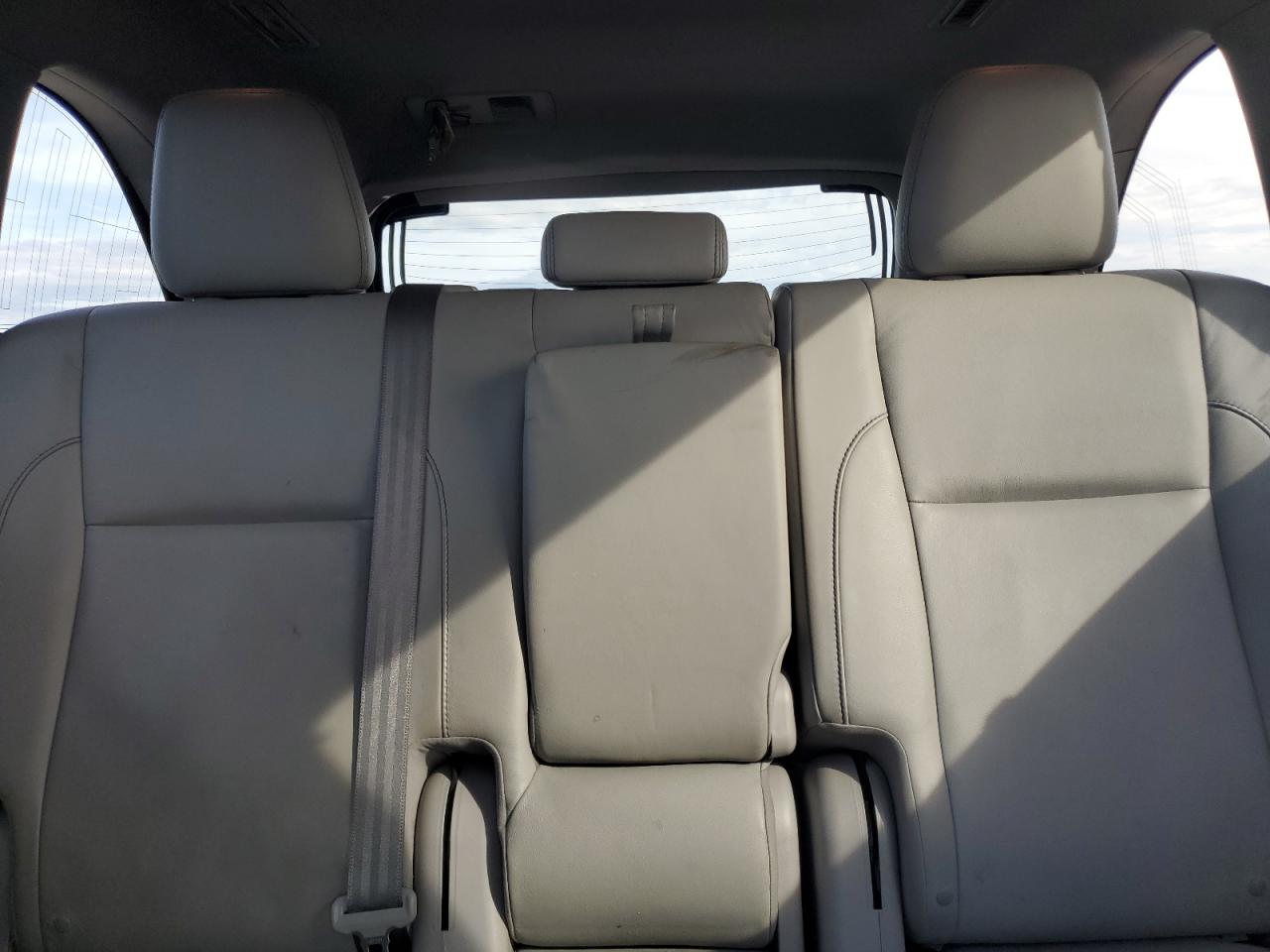 2016 Toyota Highlander Xle VIN: 5TDKKRFH6GS178930 Lot: 86221285