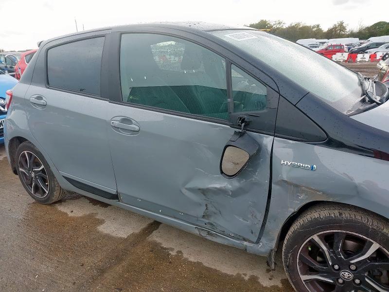 2018 TOYOTA YARIS 1.5 VVT-I Y20 5DR CVT [BI-TONE]