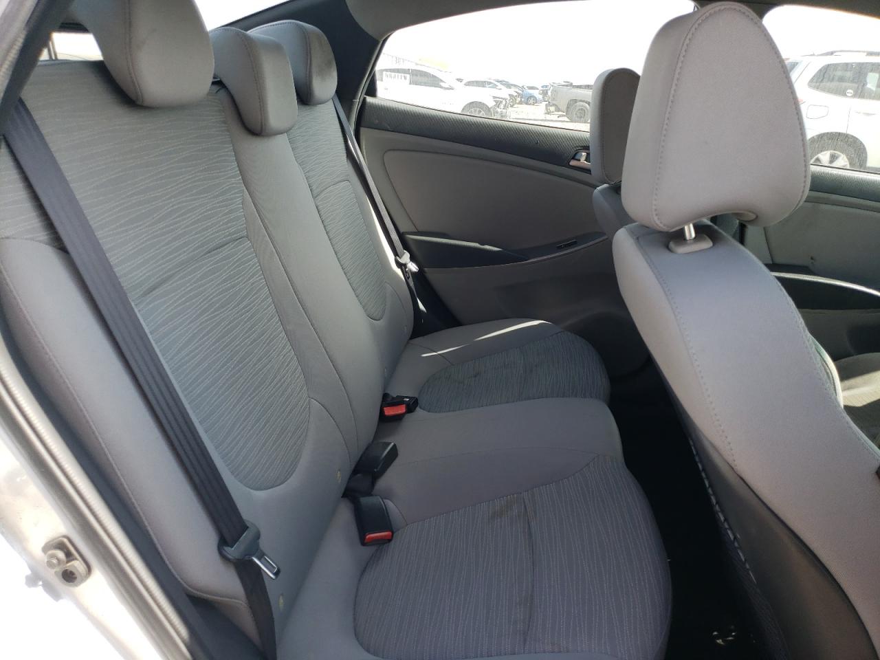 2015 Hyundai Accent Gls VIN: KMHCT4AE4FU795072 Lot: 85010975