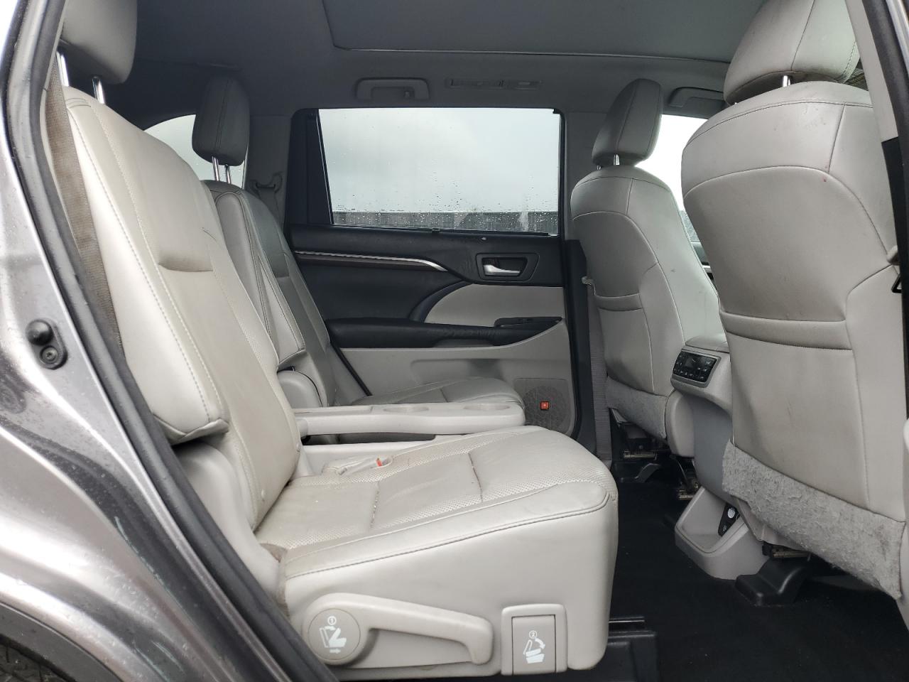 2015 Toyota Highlander Limited VIN: 5TDDKRFHXFS173852 Lot: 85361155