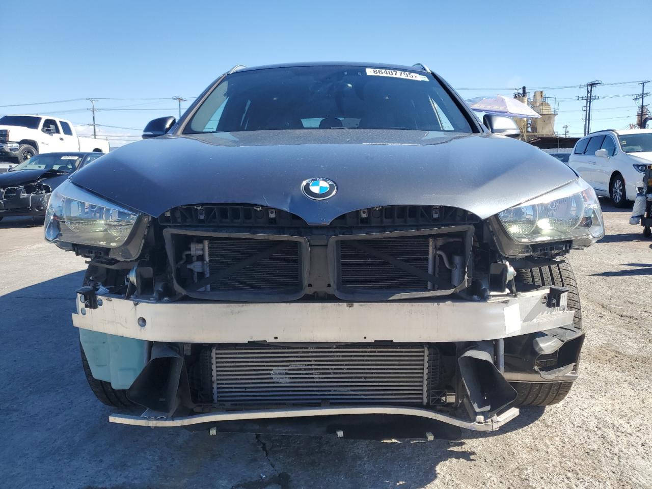 Фото: WBXHU7C36J3H42513