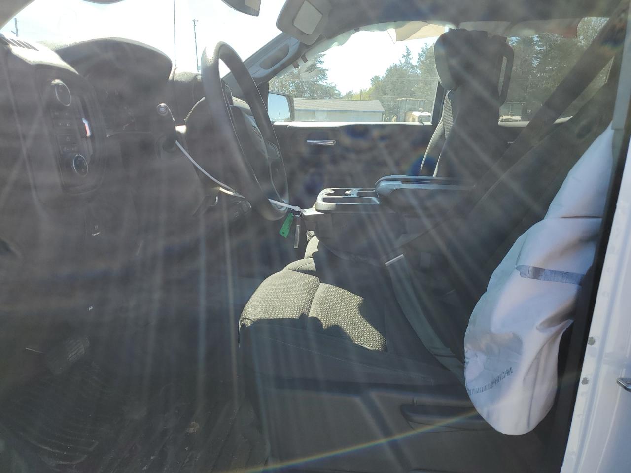 2023 Chevrolet Silverado K1500 VIN: 1GCRDAEDXPZ328013 Lot: 86219205